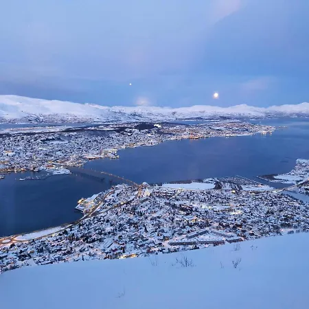 Casa Borealis A Specious New With A Spectacular View Tromsø
