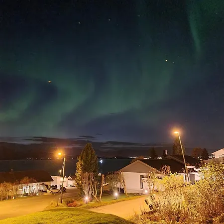 Casa Borealis A Specious New With A Spectacular View