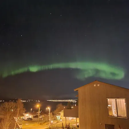 Casa Borealis A Specious New With A Spectacular View