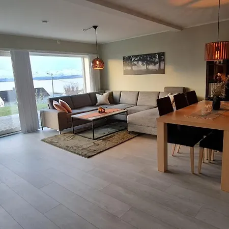 Apartamento Casa Borealis A Specious New With A Spectacular View